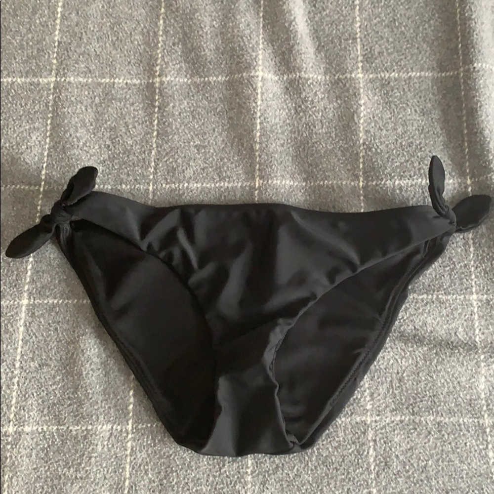 Hollister Black Bow Bikini Bottoms